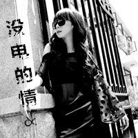 神经病一样的人,心事重重的的黑白女生带字头像