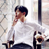 2016男生短发安静头像,做一个沉稳大方的男人