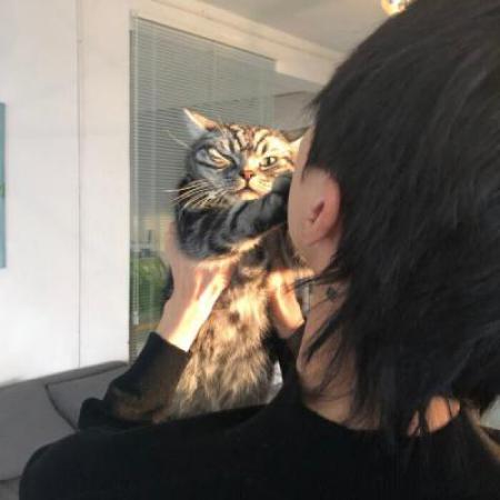 qq男头像帅气冷漠高清真人 快乐也不过如此