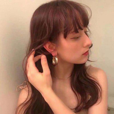 仙气十足的女生头像侧脸 安静的女生最迷人