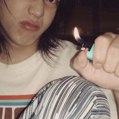 特别好看的男生头像真人，男人凡事首先靠自己