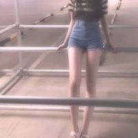 qq头像女生大腿半身,不漏脸美腿时尚图片