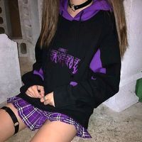 qq头像骚气女生上半身 社会女人,社会姐追求的是潮范