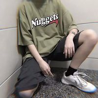 男人的着装场合很重要，适合成功男人微信头像