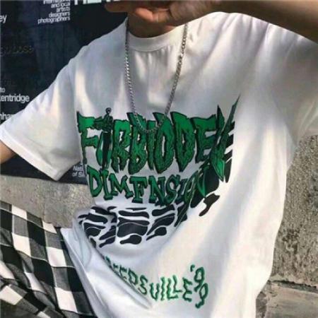 qq男生头像下半身超拽，2020网络潮男喜欢你就换