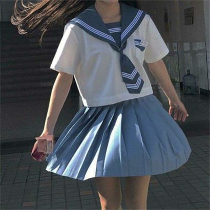 学院风女生头像，全部是穿着裙子看不到脸的