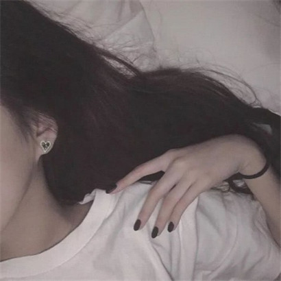 最新半身女生头像 半身控性感不露脸的美女
