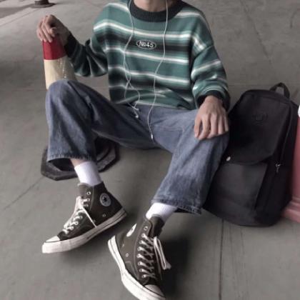 半身男生头像，帅气不露脸半身照最个性