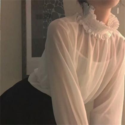 2020最新女生头像半身控露锁骨，喜欢这种风格的用吧