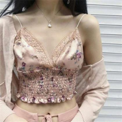 2020最新女生头像半身控露锁骨，喜欢这种风格的用吧