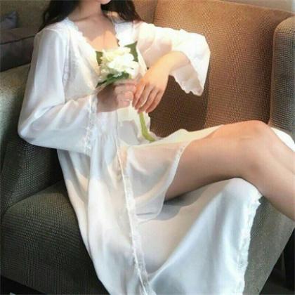 2020最新女生头像半身控露锁骨，喜欢这种风格的用吧