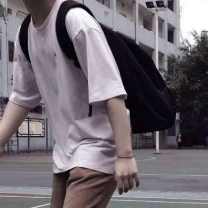 男生头像部位半身，喜欢不露脸的可以下载了