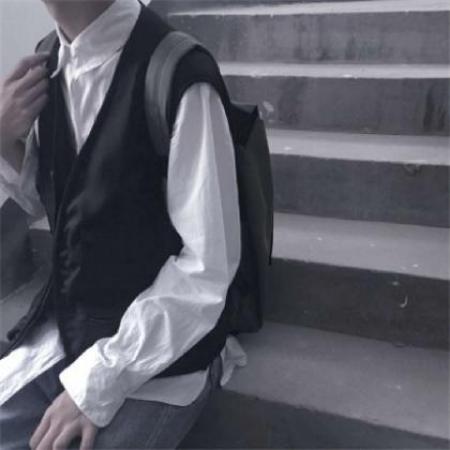 好看撩人的男头，半身不露脸个人感觉不错的