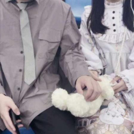 不露脸情侣头像真人 人生永远不会辜负你