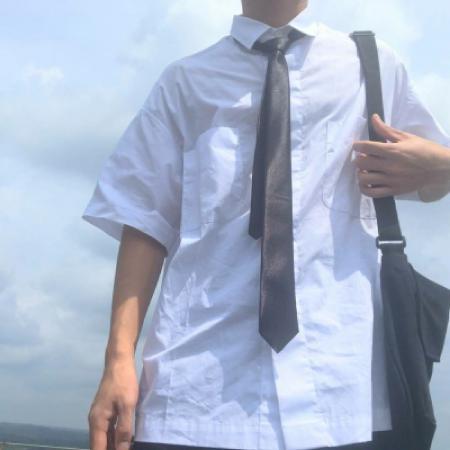 优质部位干净男头 笑起来眼里满满都是我