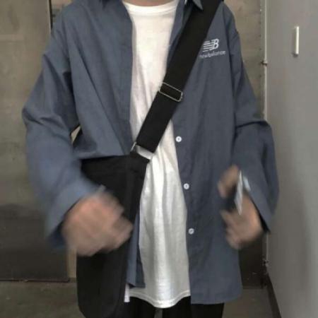优质部位男头 干净清新白色衬衫