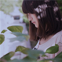 带有心事的唯美女生背影头像,正面,女生侧面头像都有
