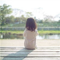 2018可爱萌娃头像,萌萌的小女孩子背影图片