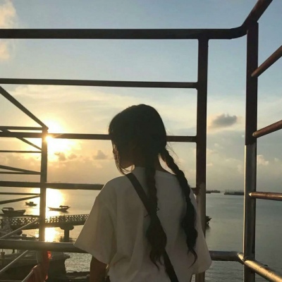 女生背影风景头像小清新，对你说的情话我全都收回