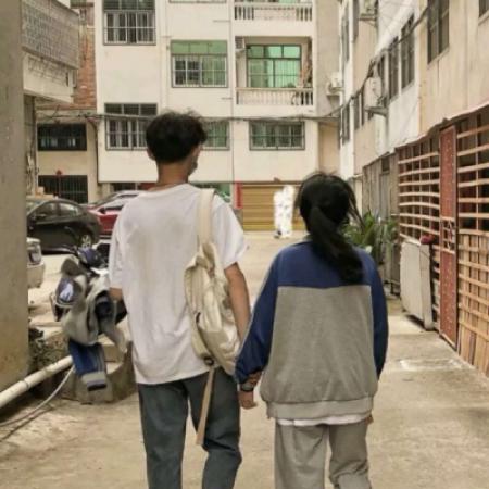 背影情侣头像一男一女，让所有人都满意喜欢