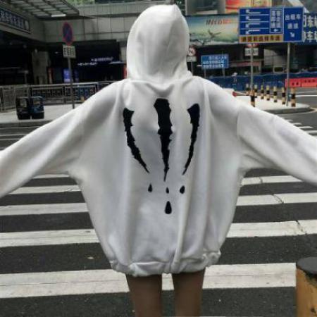 背影头像情侣一男一女，静静地念静静地想