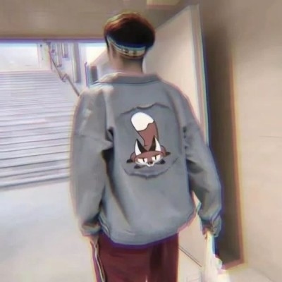 假如有时光机我想回到年轻，男生头像背影伤感霸气真人