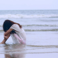 孤独的女生背影头像图片 唯美伤感的女生孤独背影头像
