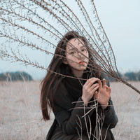 简单可爱长发阿宝色女生头像_我的最爱清纯长直发