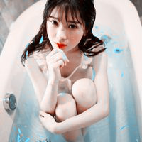 玫瑰花香与少女,长发飘飘的美女