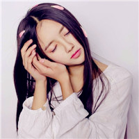 披肩直发百搭女生头像,很有小清新气质的妹子们
