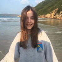 过好自己的生活,追求自由吧,长发欧美女头像