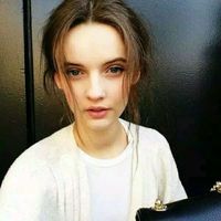 一看就是对感情专一的女人,世上最坚固的情人