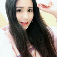 长发美女会让人眼泪无法流下,只会在微笑中挣扎