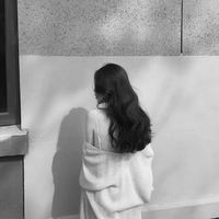 世界上女人千千万万,但是我就是喜欢这些黑白女生头像