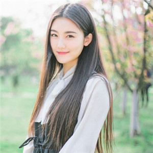 微信头像女 长直发清纯美女唯美图片