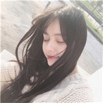 时尚又简单长发女生头像 彰显气质女生的自身魅力