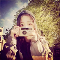 时尚又少女很显青春活力 长发美女头像