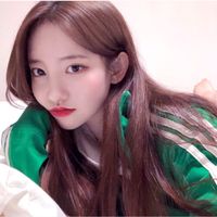 不经意的时刻有你 长发美女头像图片大全