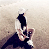 好看的图片美女头像长发唯美,安静的,温柔的,霸气的都有