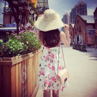 女生头像唯美背影长发,具有少女感夏季才是女人的天下