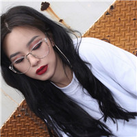 这个夏天留着一头飘逸的长发最美丽了