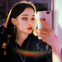 她们的美完全超乎你的想象,长头发的欧美女生头像
