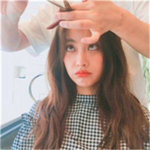 长发美女头像，特别的清新的漂亮好看的女生