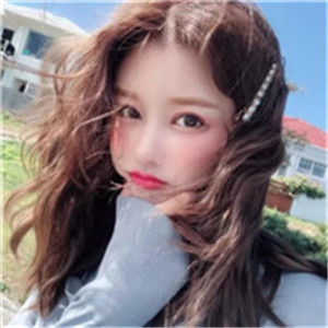 长发美女头像，特别的清新的漂亮好看的女生