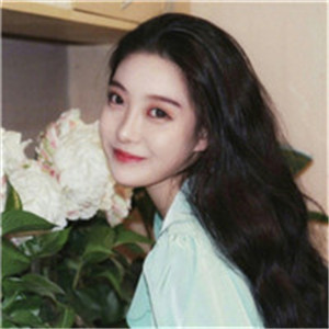 长发美女头像，特别的清新的漂亮好看的女生