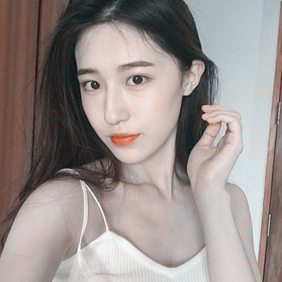时尚小清新美女头像图片，有着与众不同的脸蛋