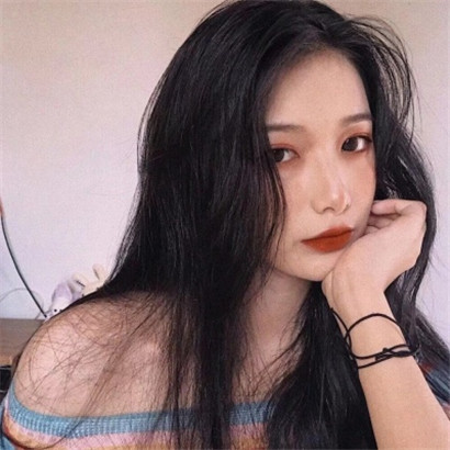 长发美女头像图片唯美高清的，非常漂亮的高冷范