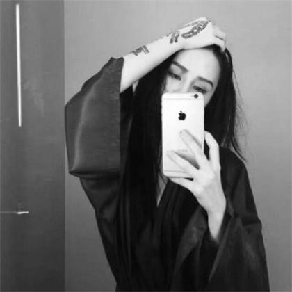 长发女生头像送给长发的女生们，既然喜欢就用用