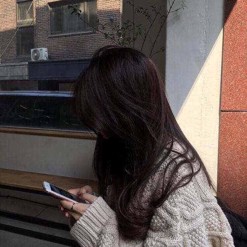 女生头像唯美高冷可爱，出众的外貌往往给人一种自信
