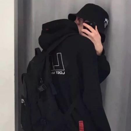 潮男必备头像，拽拽的又酷又潮的男生头像图片